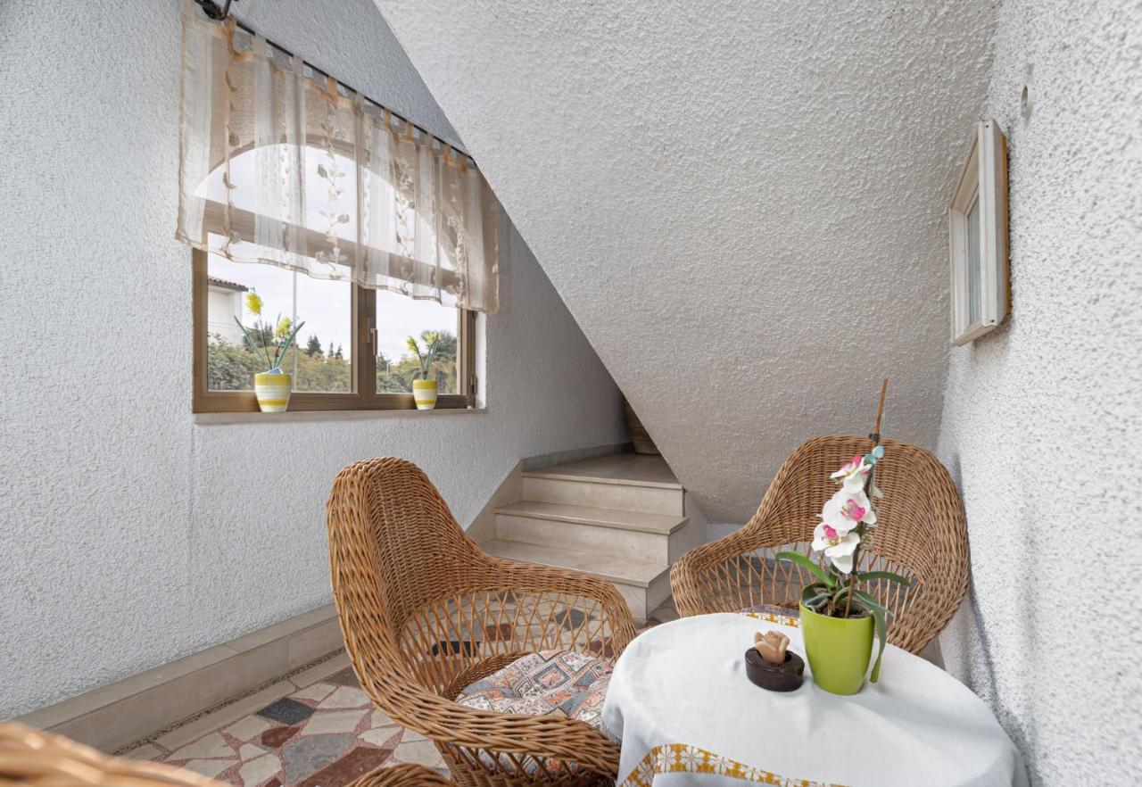 Mima Apartment Porec Bagian luar foto