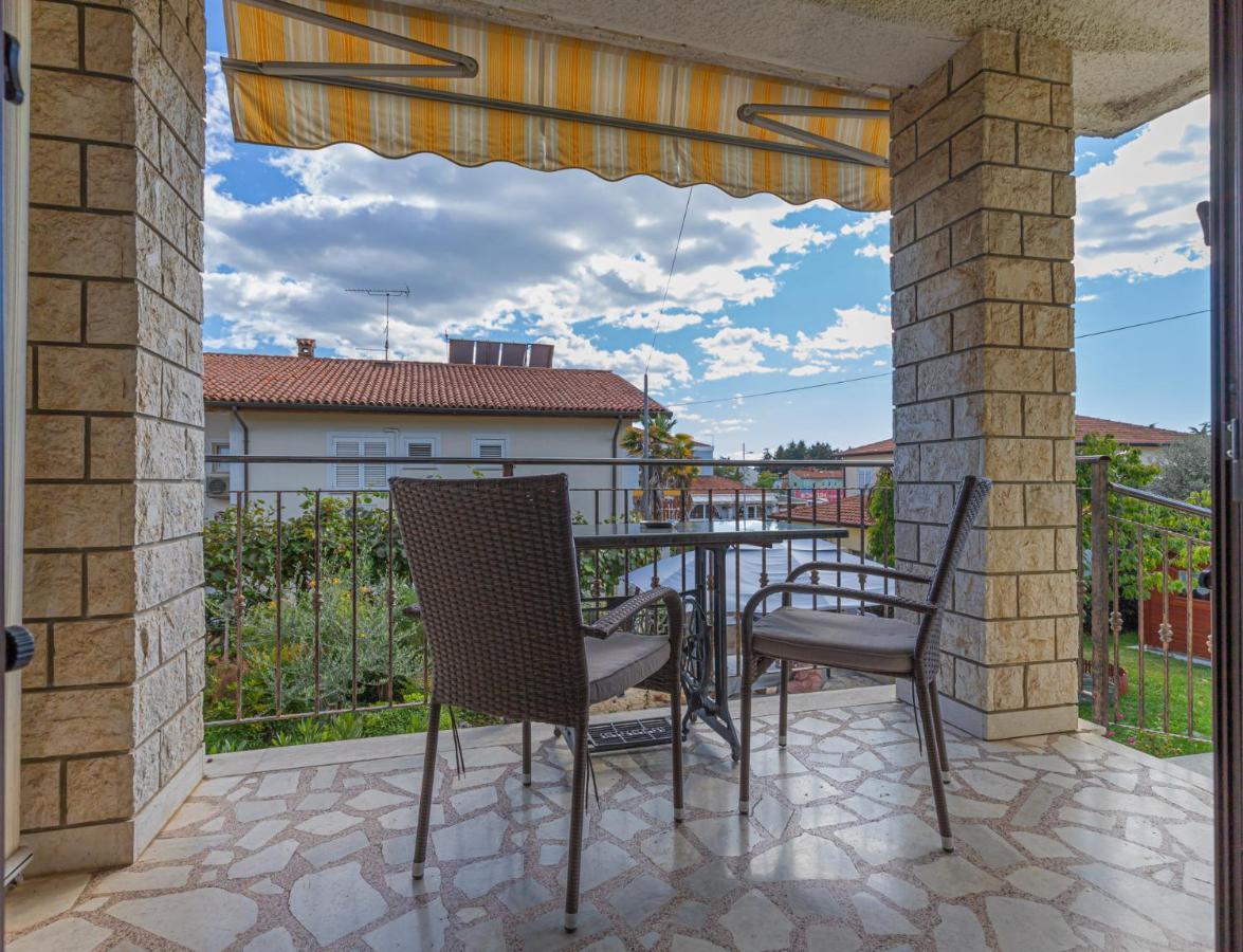 Mima Apartment Porec Bagian luar foto
