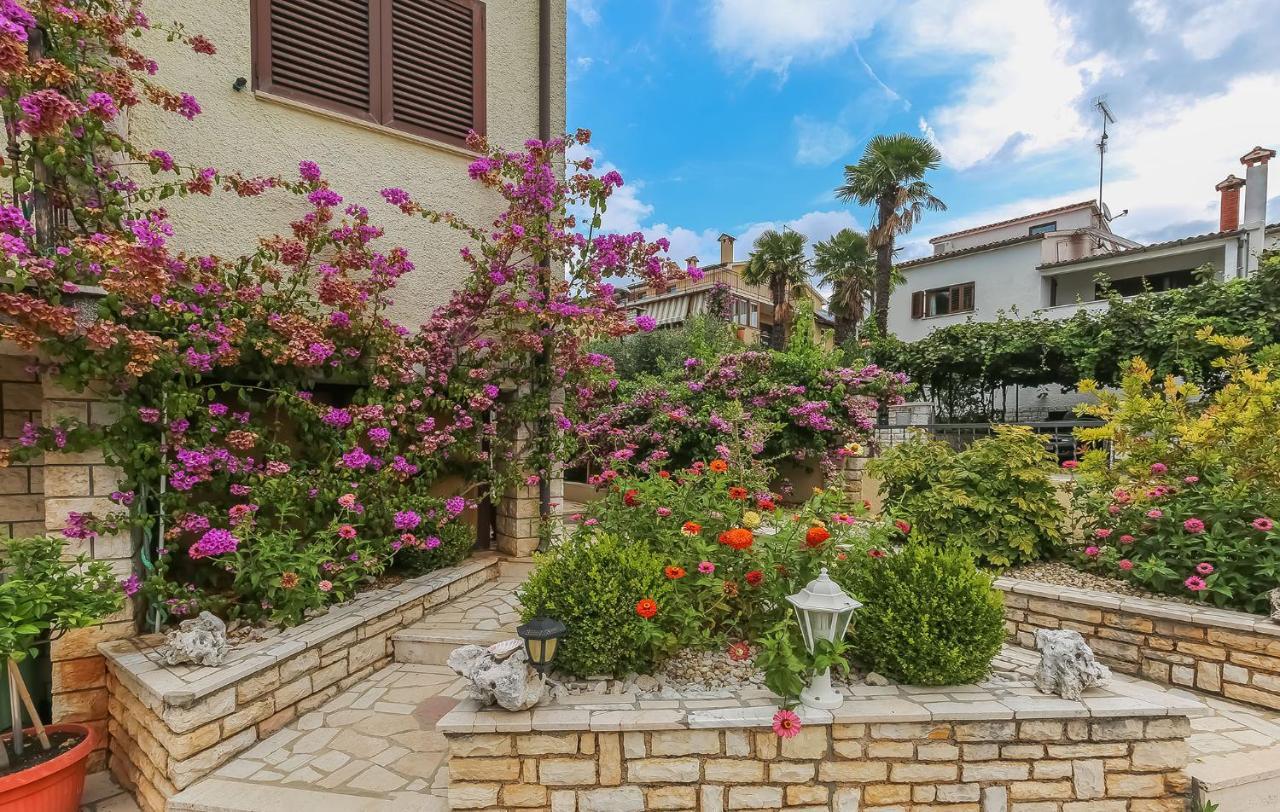 Mima Apartment Porec Bagian luar foto